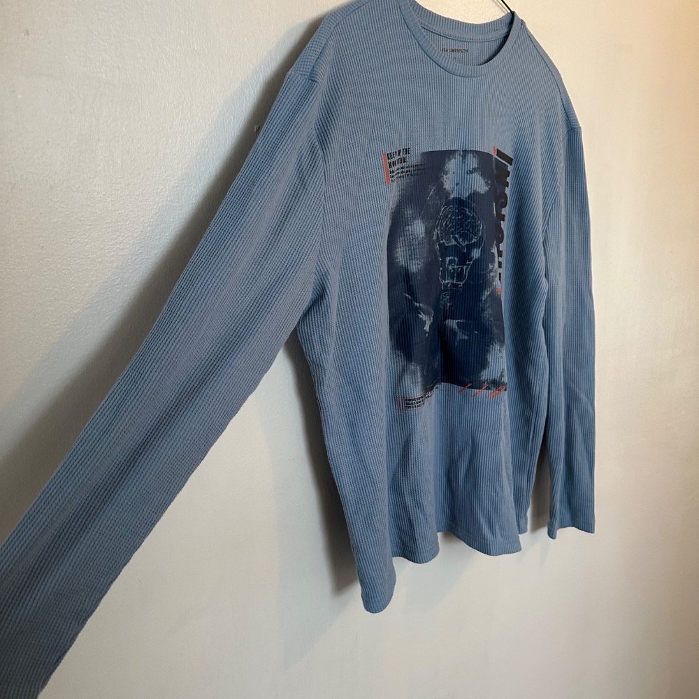 Thermal L/S Design Pullover - Picture 3 of 6